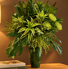 Compre arranjos de flores em vaso, diretamente em nosso e-commerce. Oferecemos diversos modelos!