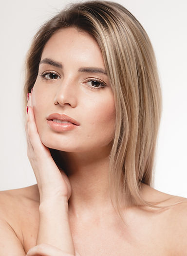 blonde-hair-woman-with-healthy-clean-skin-2021-08-28-02-29-56-utc.jpg