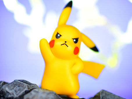 Pikachu, use thunderbolt!