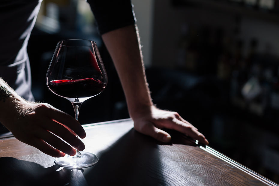 red wine somm wine box.jpeg