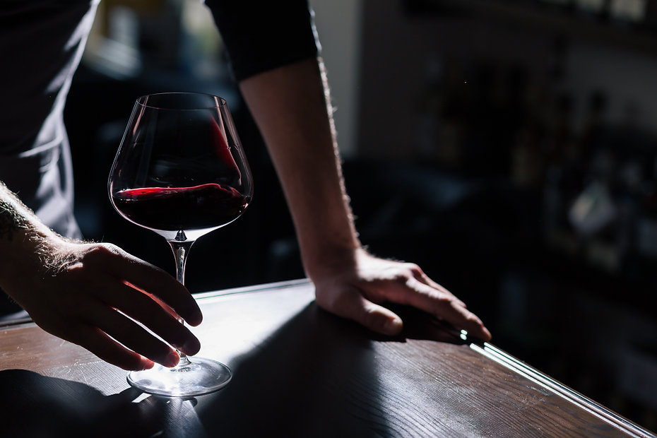 red wine somm wine box.jpeg