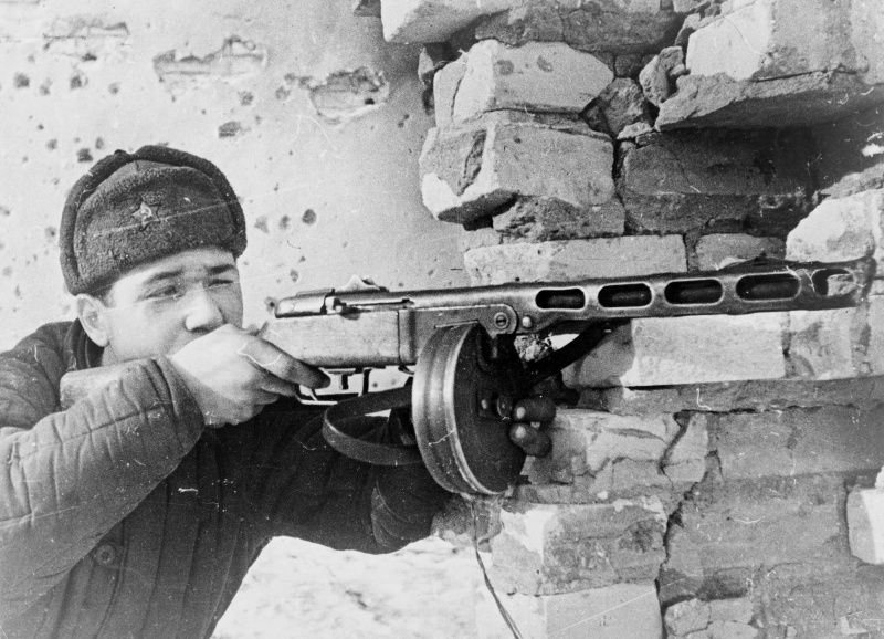 PPSh-41 and PPS-43