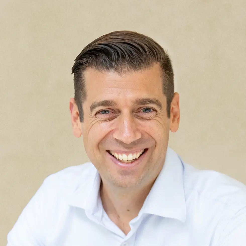 Image of Dr Justin Coulson