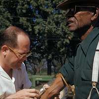 tuskegee-syphilis-study-doctor-injects-subject-with-placebo-125ac9-200.gif