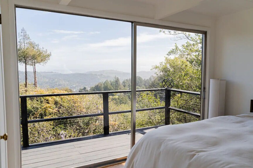 What Marin County Buyers Look for in Outdoor Living Spaces