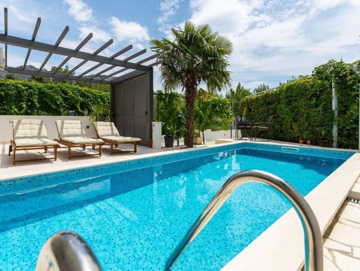 Vacation Rentals: Pros and Cons