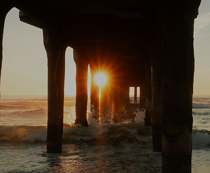 Manhattan Beach Pier_edited.jpg