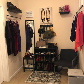 Dressing Room for a Carrie Bradshaw-Wannabe