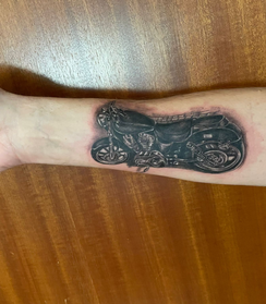 Mad Hat Dominik (3).png