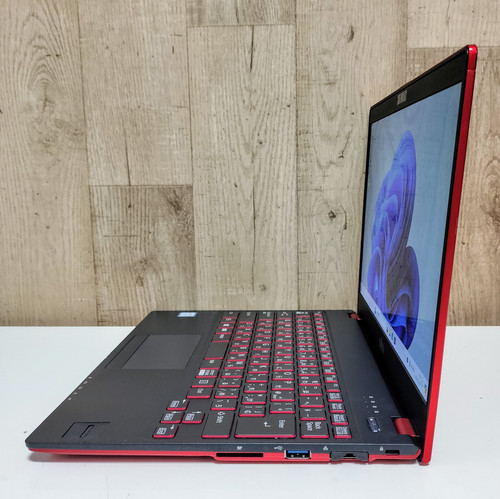 LIFEBOOK UH77◇i5-8250U/SSD 128G/8G/超軽量