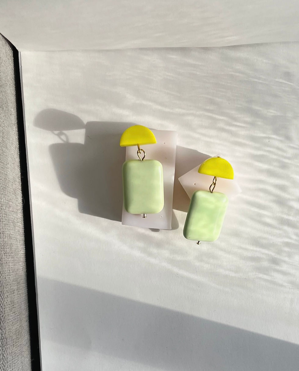 Thumbnail: LIMITED EDITION EARRINGS IN PISTACHIO