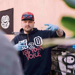 «ВСЕ КРАСІВО, ЯК В КІНО, А СМАЧНО ЩЕ БІЛЬШЕ», — СПІВЗАСНОВНИК THE LOOPCI ПРО ВЕГАН «ЗВАНІ ВЕЧЕРІ»