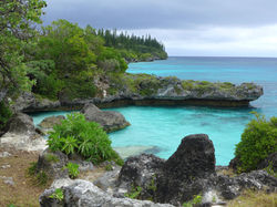 Vers la plage de Pede