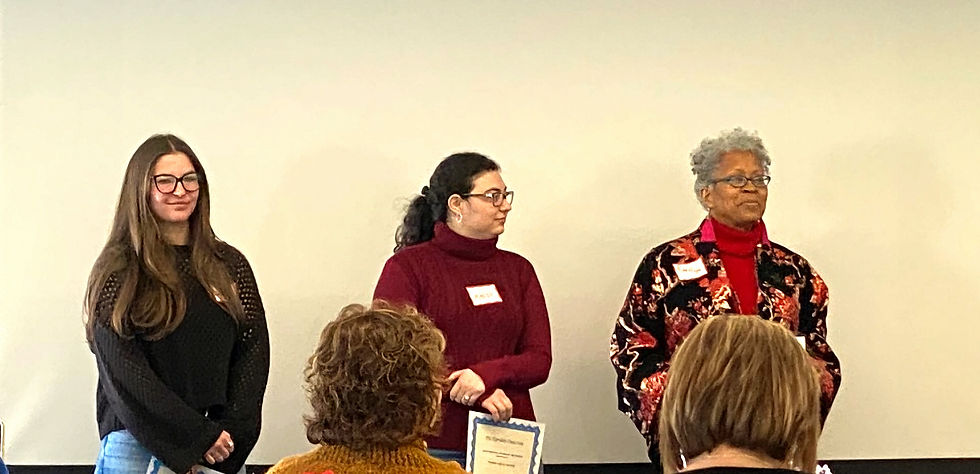 Scholarship recipients in attendance left to right: Anna Czarnecki, Maria Abdul-Masih, Carolyn Ready