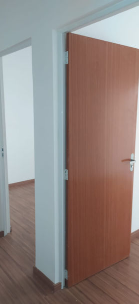 Porta do imóvel listado pela Verum Engenharia em Conselheiro Lafaiete.