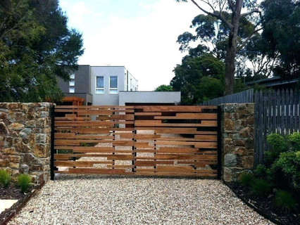 contemporary-garden-fencing-ideas-modern