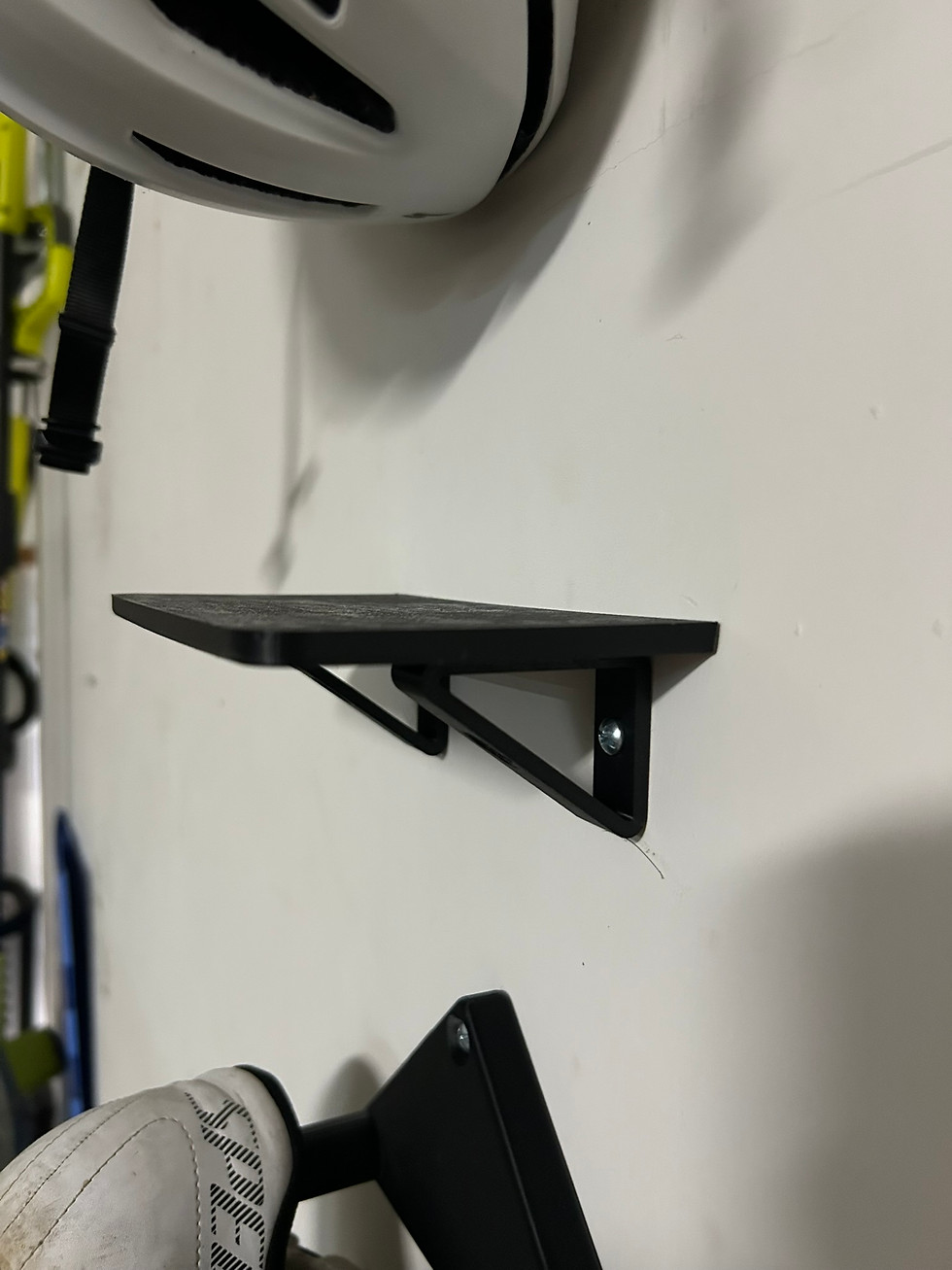 Thumbnail: Small Shelf