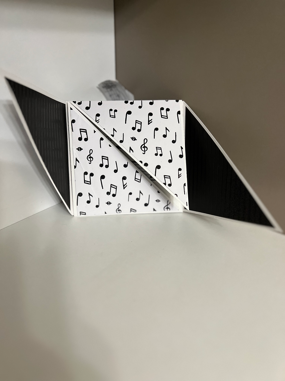 Thumbnail: Solo Una Nota Gracias (Just a Note- Thank You) Message in a Box Card