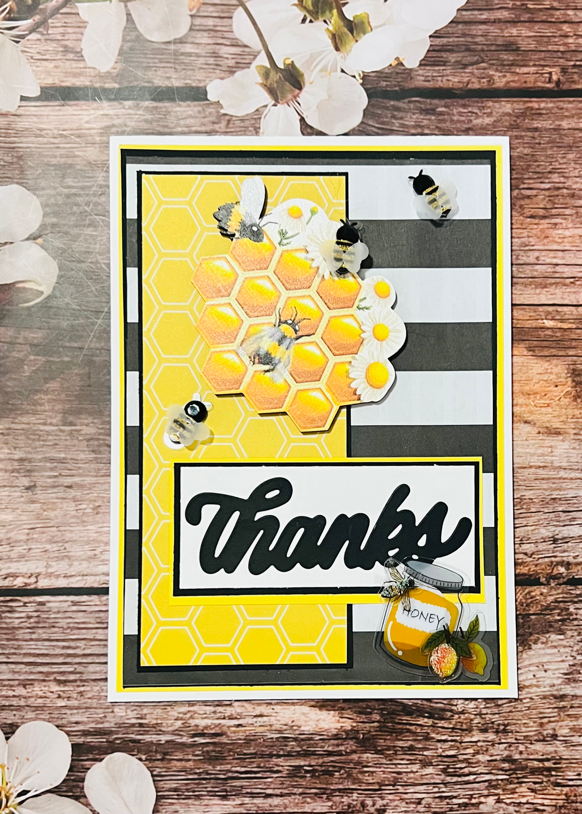 Thanks honeycomb Bee Card