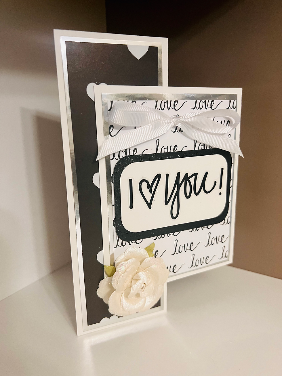 Thumbnail: I love you! Happy Valentines Day Fancy Fold Card