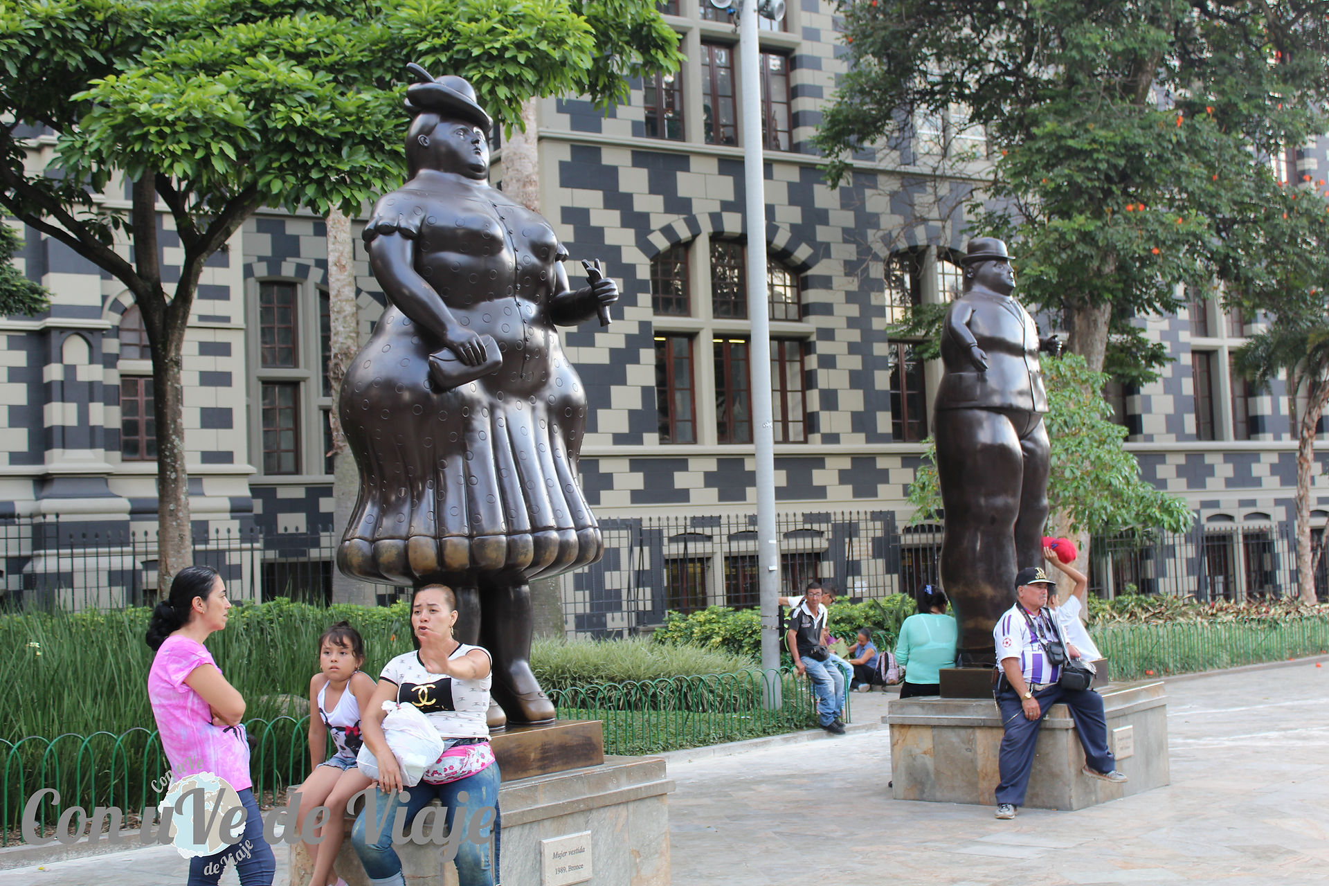 Plaza Botero