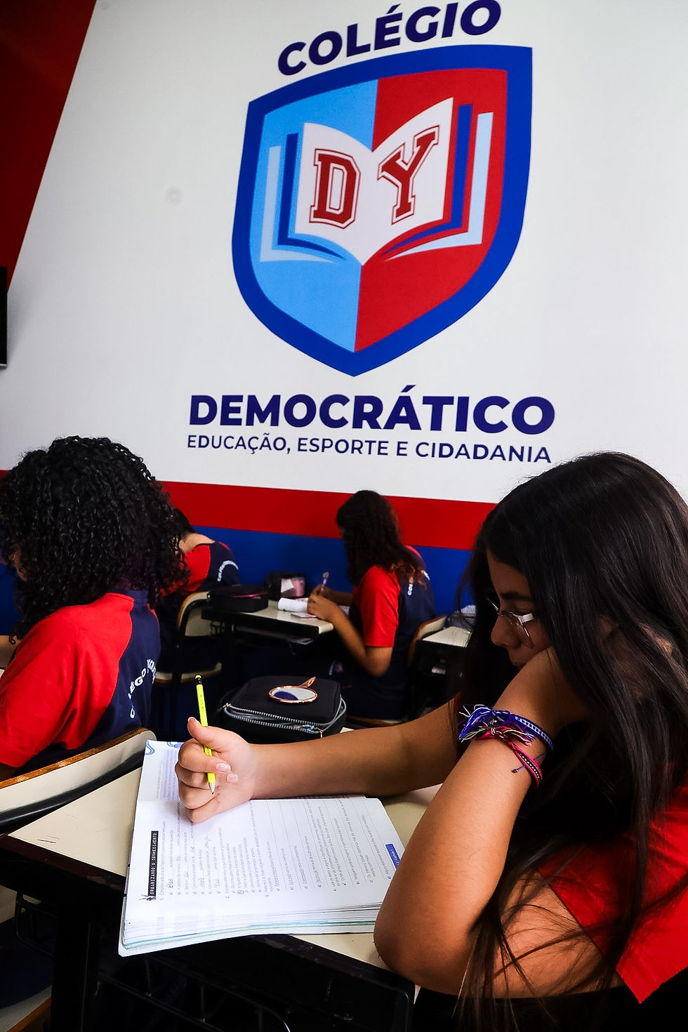 Ensino Médio - Colégio Democrático.JPG