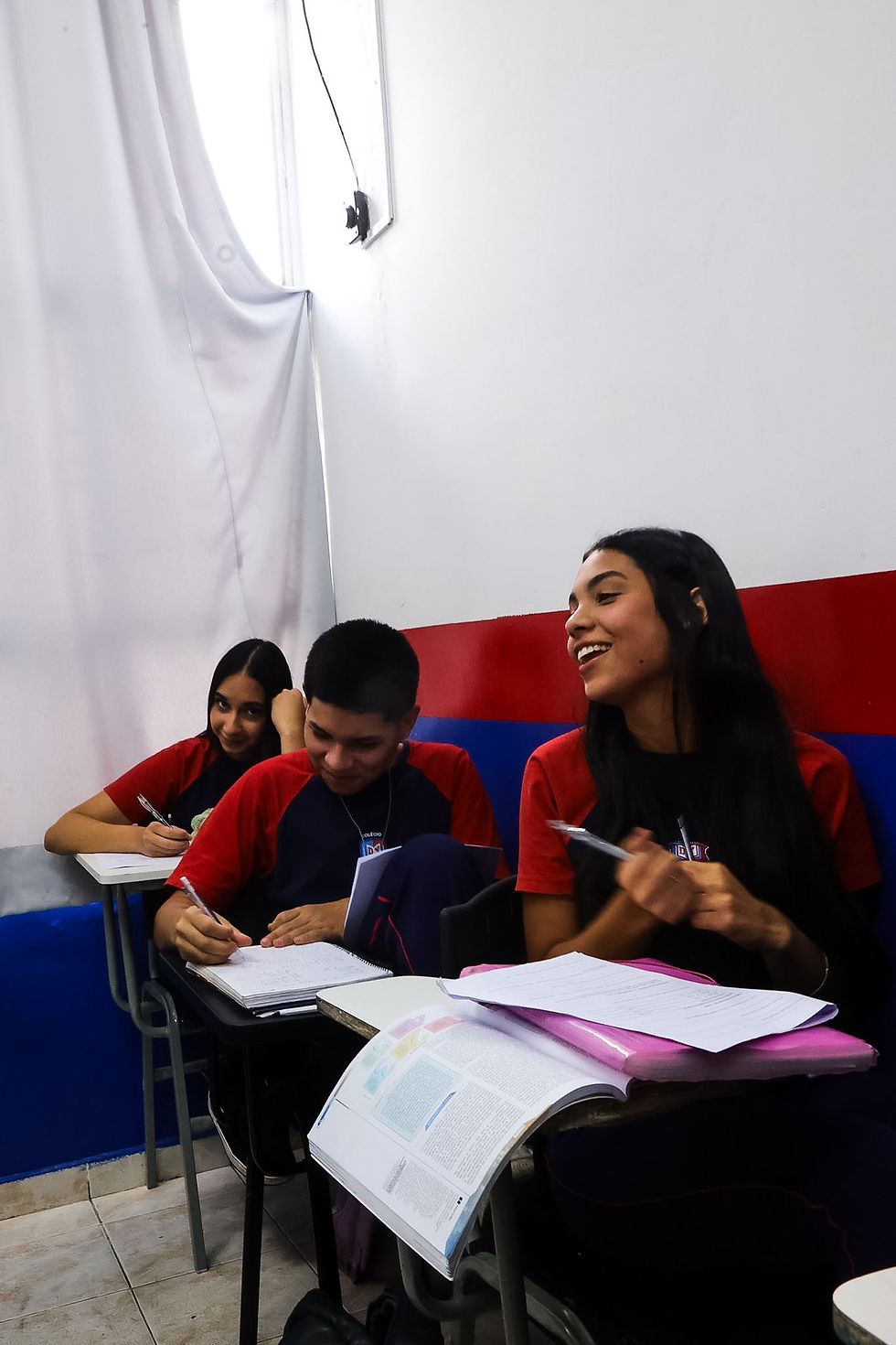 Ensino Médio - Colégio Democrático.JPG