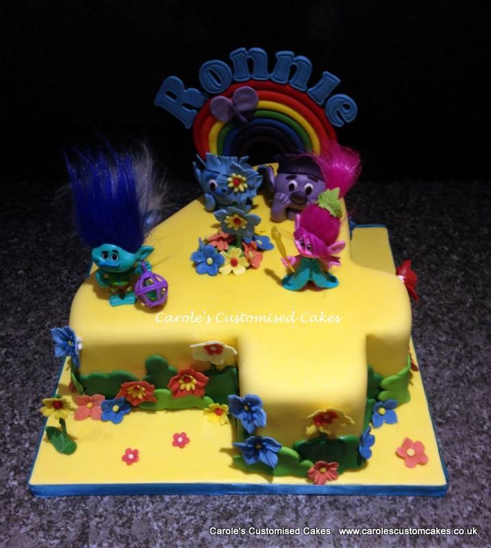 number-cakes-caroles-cakes