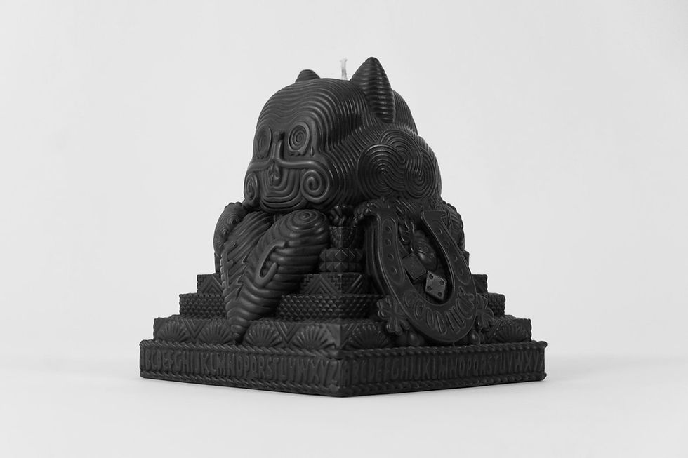 Thumbnail: Gums Maneki Neko