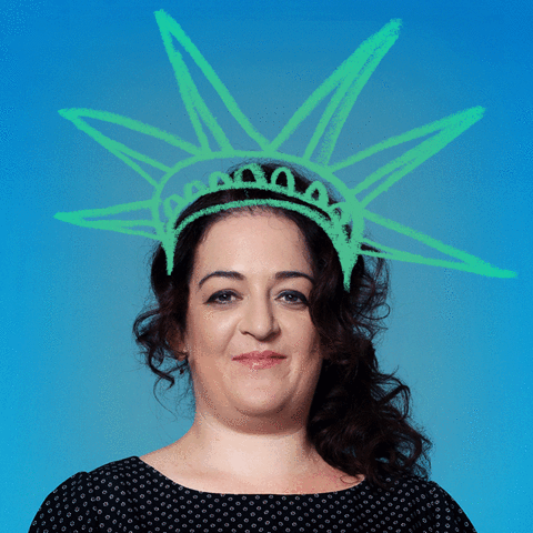 Maeve Higgins, Maeve Higgins statue of liberty, maeve higgins gif, maeve higgins liberty
