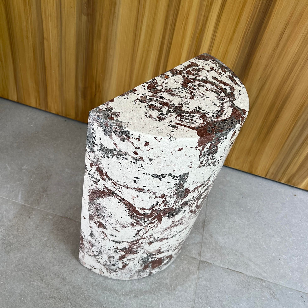 MEDIA LUNA MARMOLEADA #1