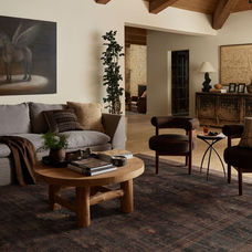 How to Choose the Right Rug Size: The Designer’s Guide for 2025