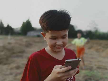 China prohíbe a pastores evangelizar a menores por Internet