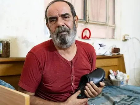 Cristiano sirio que perdió a su esposa en un ataque perdona a un terrorista: "Oren por sus enemigos"