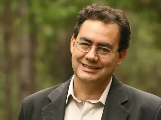 "El cerebro fue diseñado para la fe", afirma Augusto Cury en estudios sobre neurociencia.
