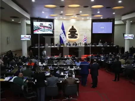 Congreso en Honduras, aprueba por unanimidad impulsar plan de lectura de la Biblia en escuelas públicas.