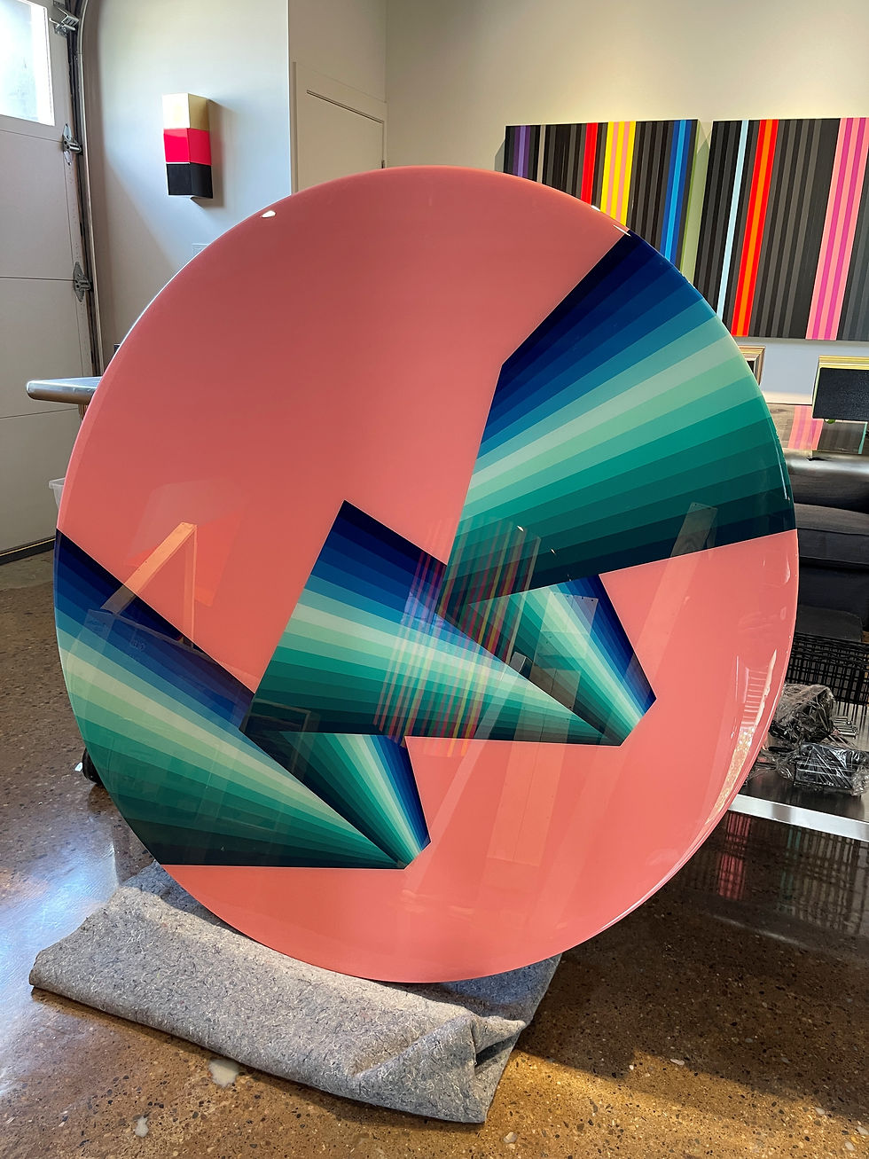 Array on Pink