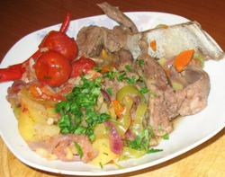 Баранина тушеная