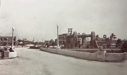 LOOKING-NORTH-THROUGH-THE-CIRCLE-1925 (2).jpg