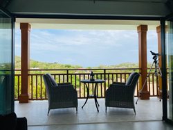 Apt 2 - Balcony.heic