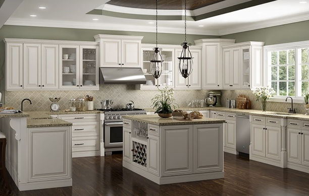 Casselberry Antique White Kitchen