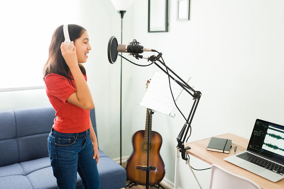 Transform Your Voice: Enhance Your Skills with Online Vocal Music Classes