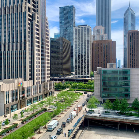 The Chicago High-Rise Apartment Workout: 5 Strength Moves Using Equipment In Your Building Gym