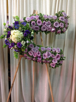 Floral horse shoe 2