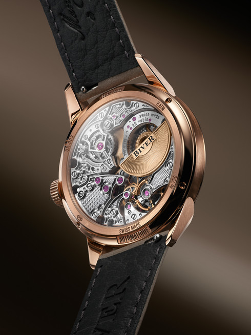 Each 18k gold dial features a mix of finishes and an applied 18k gold railraod track for added depth and texture.
