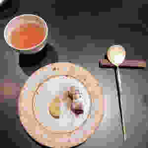 E6D0D2F8-9DCF-4904-9C40-FC700F89F66B