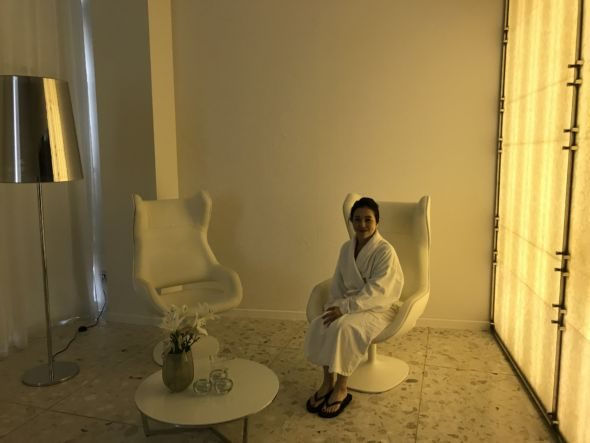 4502DAF6-F5F0-414C-B290-E1E66B3CE409