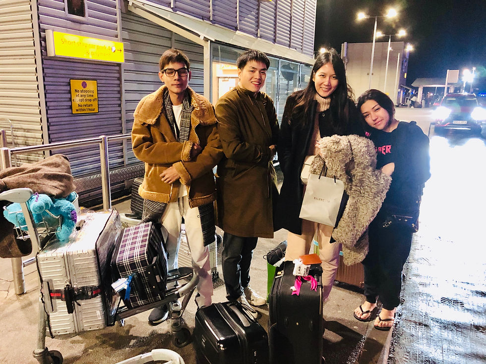 ส่งสนามบิน Heathrow London