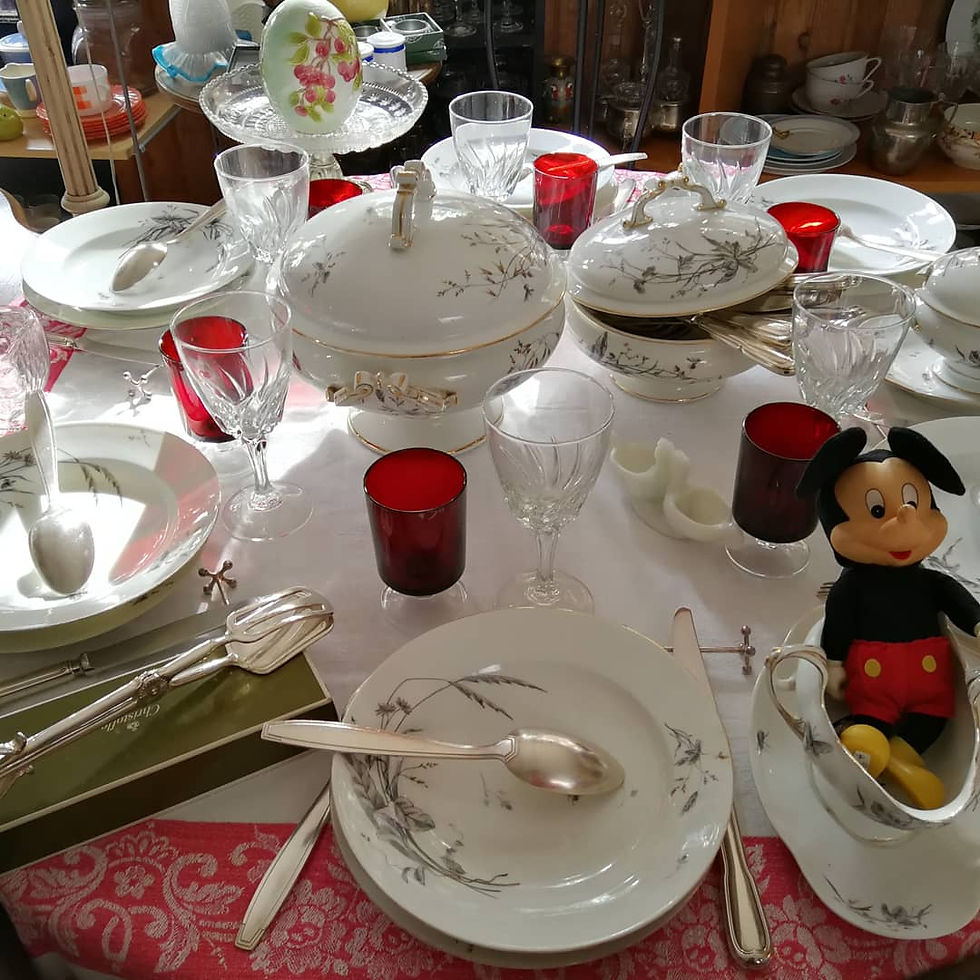 Antiquités - Brocante "Arc-en-Ciel"