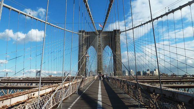 photographe francais french photographer travel photography photographie voyage angle beauty composition perspective light colorful colourful couleurs cityscape city urban street architecture design construction structure bridge pont puente vanishing point brooklyn new york city usa